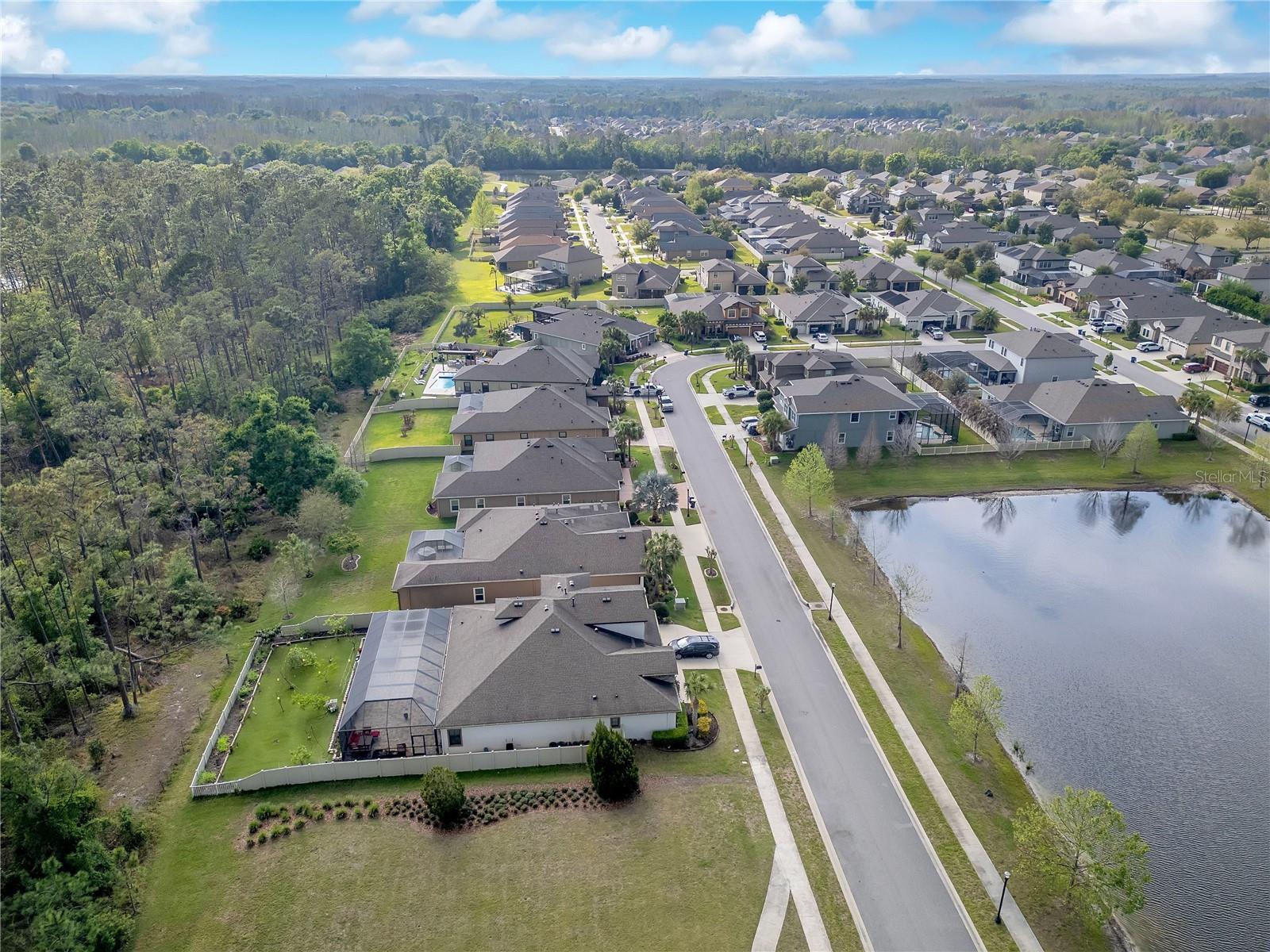 21914 Butterfly Kiss Dr Property Photo 51