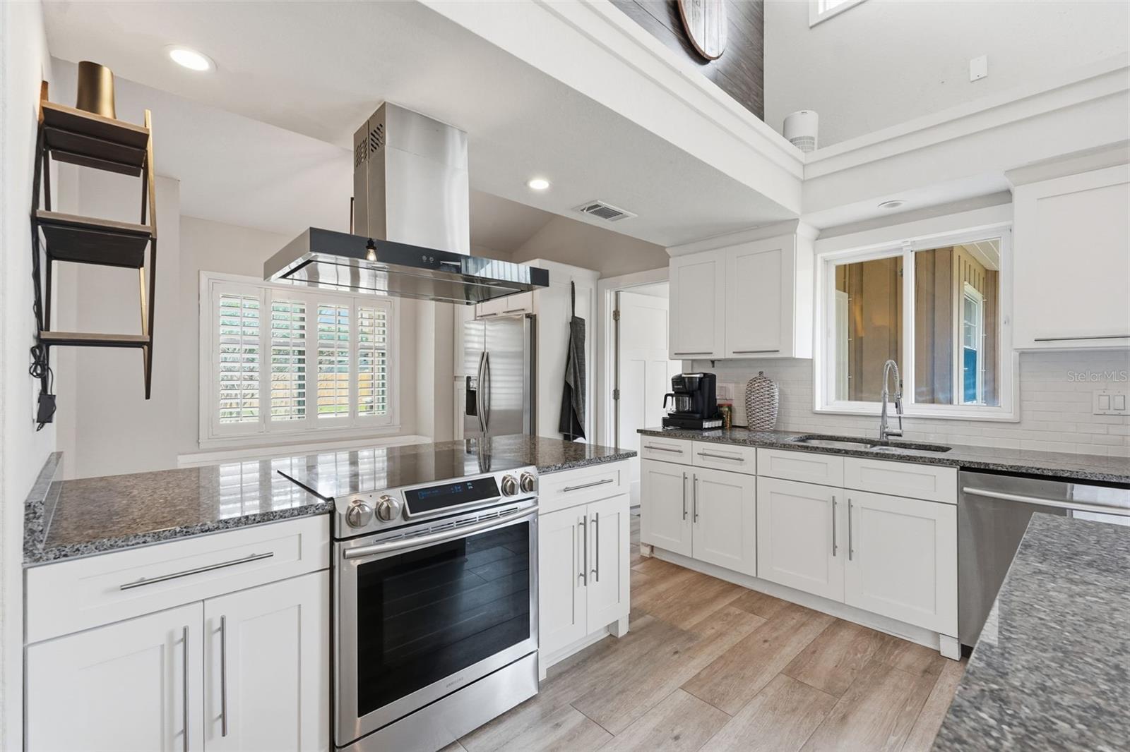 13917 76th Ter Property Photo 7