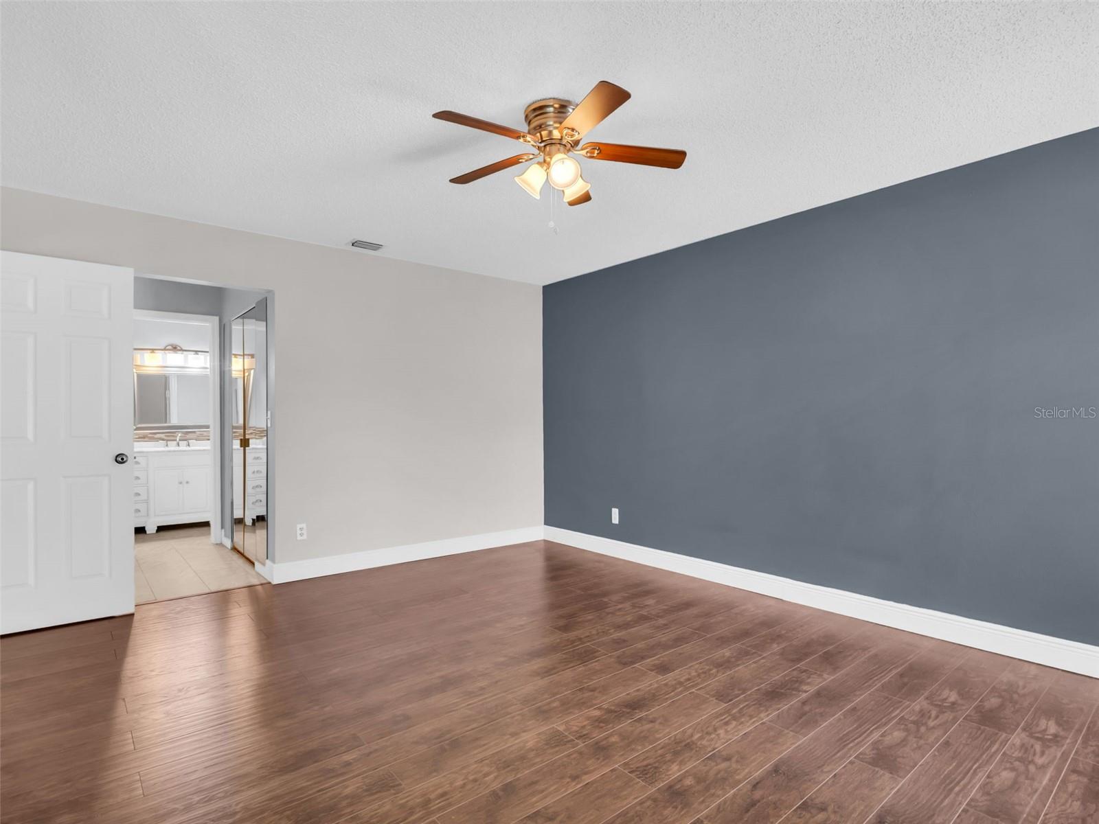 1801 E Lake Rd #20c Property Photo 23