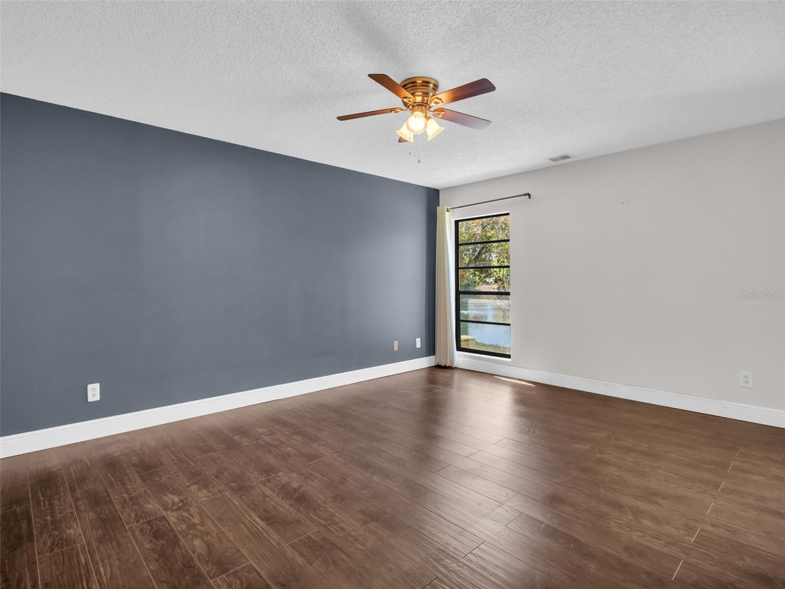 1801 E Lake Rd #20c Property Photo 25