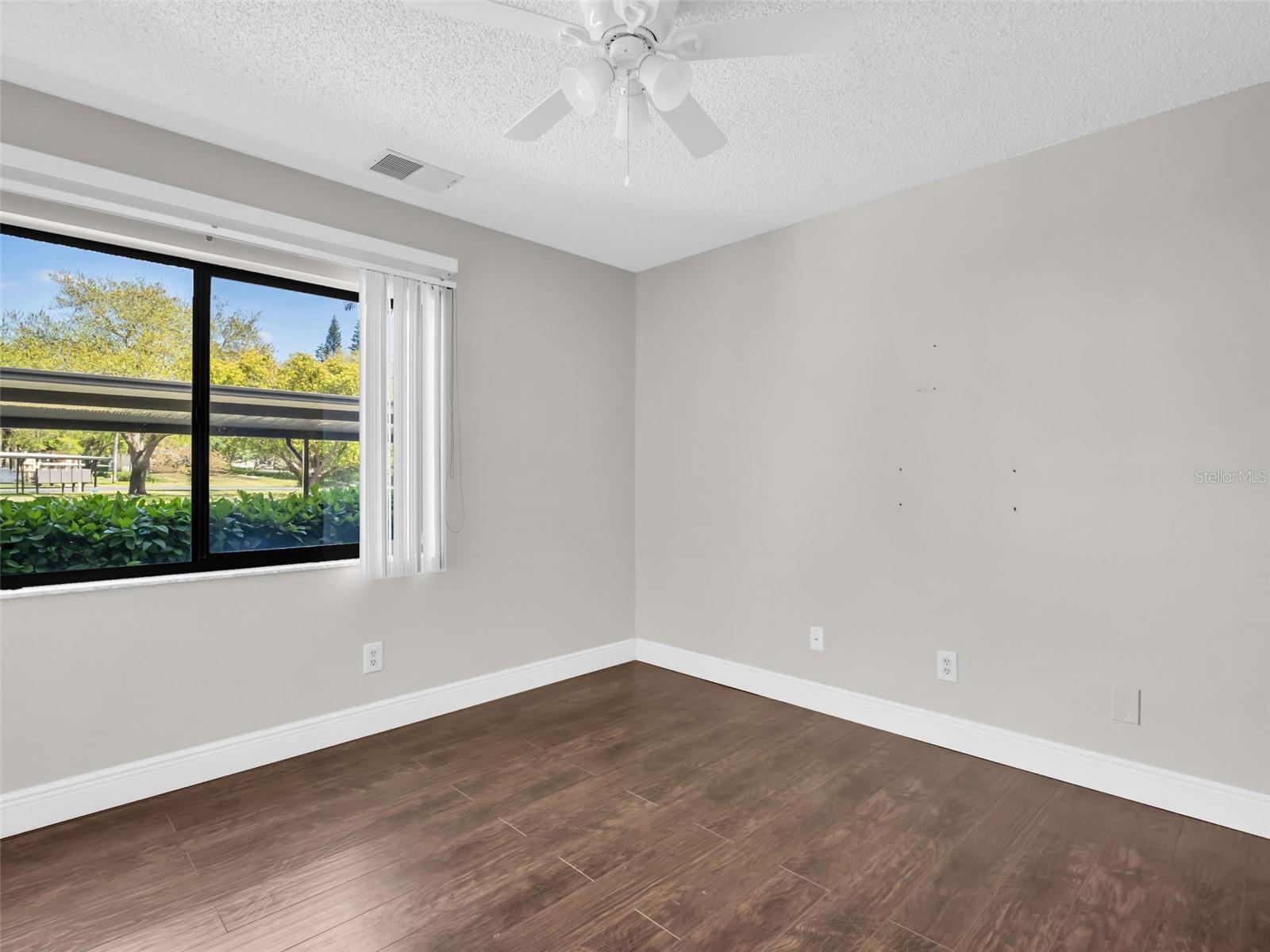 1801 E Lake Rd #20c Property Photo 40