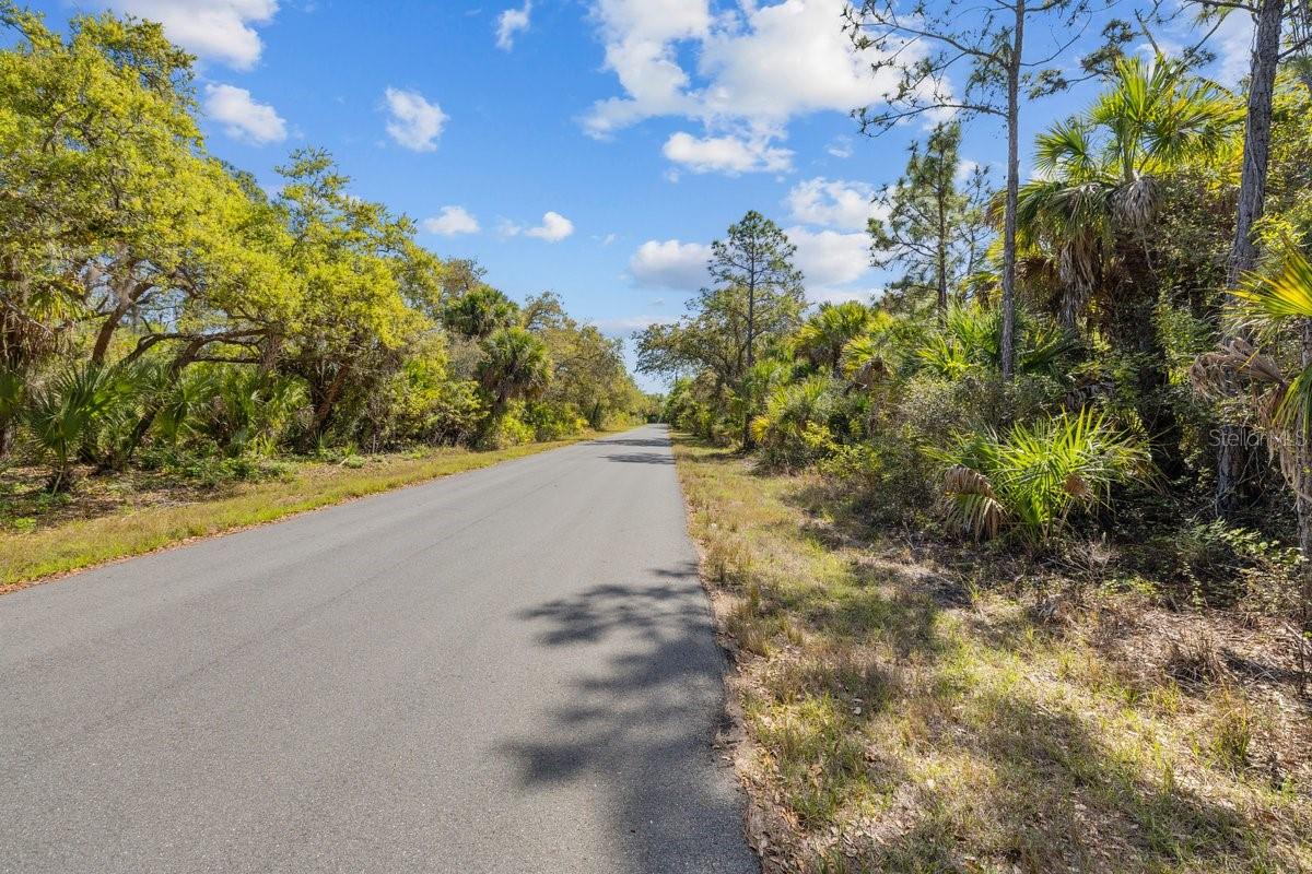 18047 Savage Ave Property Photo 4