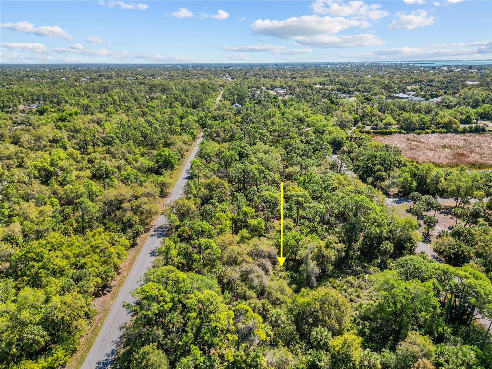 18047 Savage Ave Property Photo 9