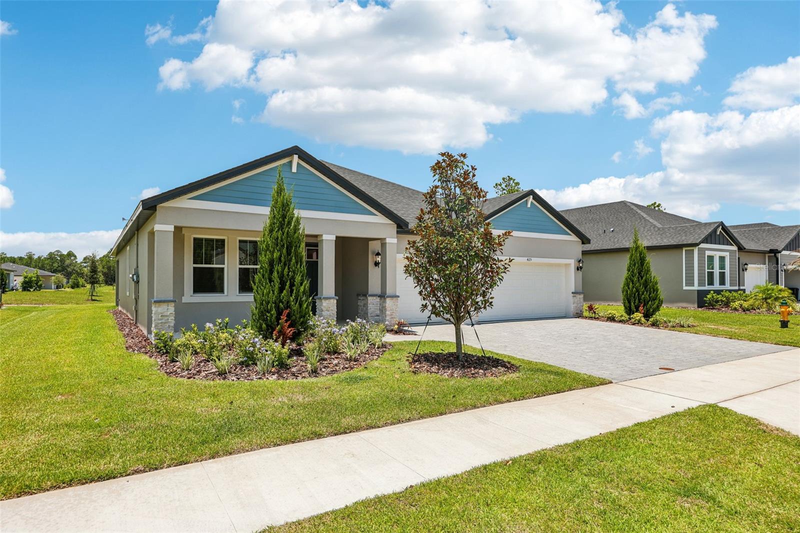 425 Brookhaven Property Photo 4