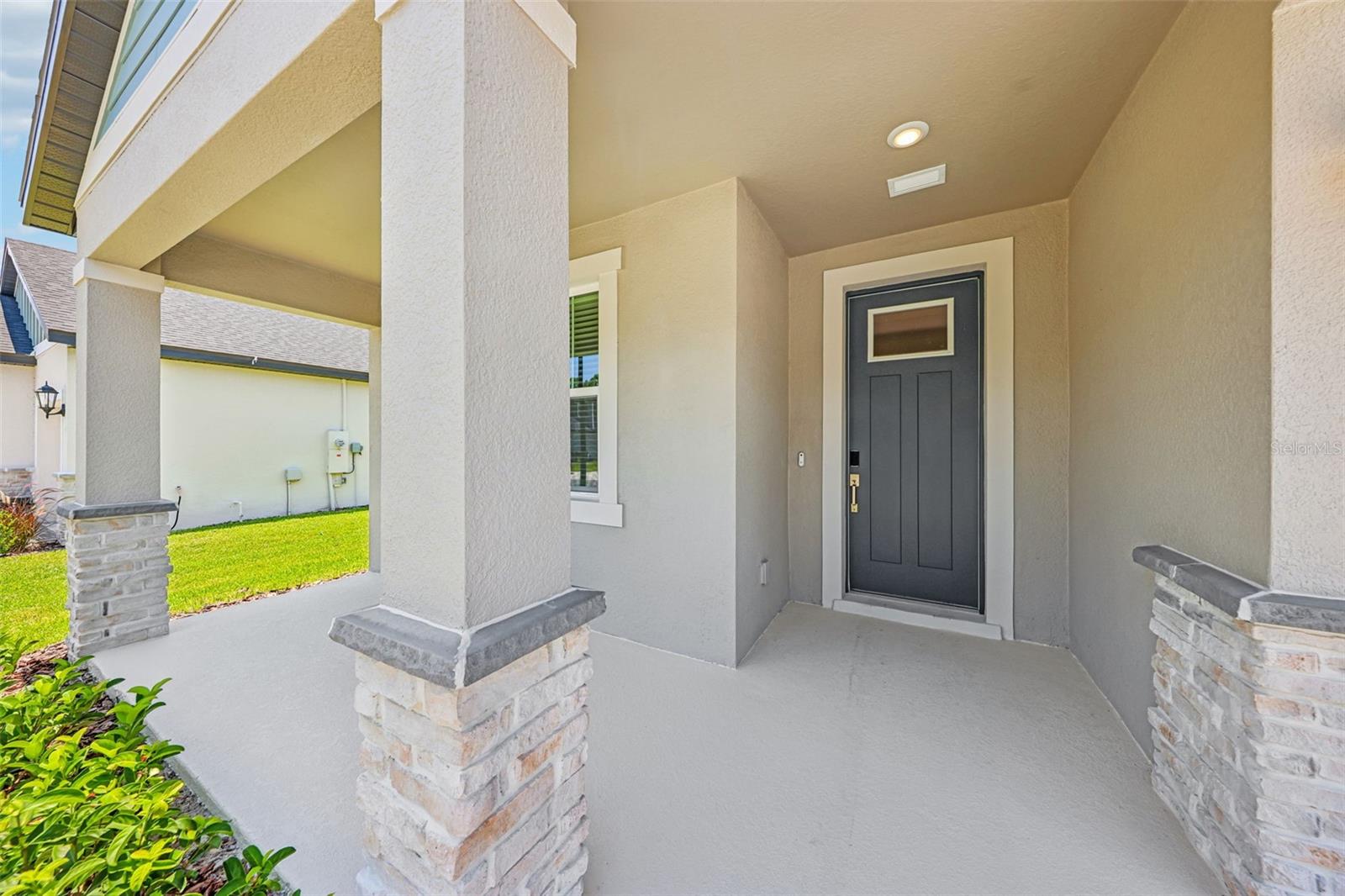425 Brookhaven Property Photo 5