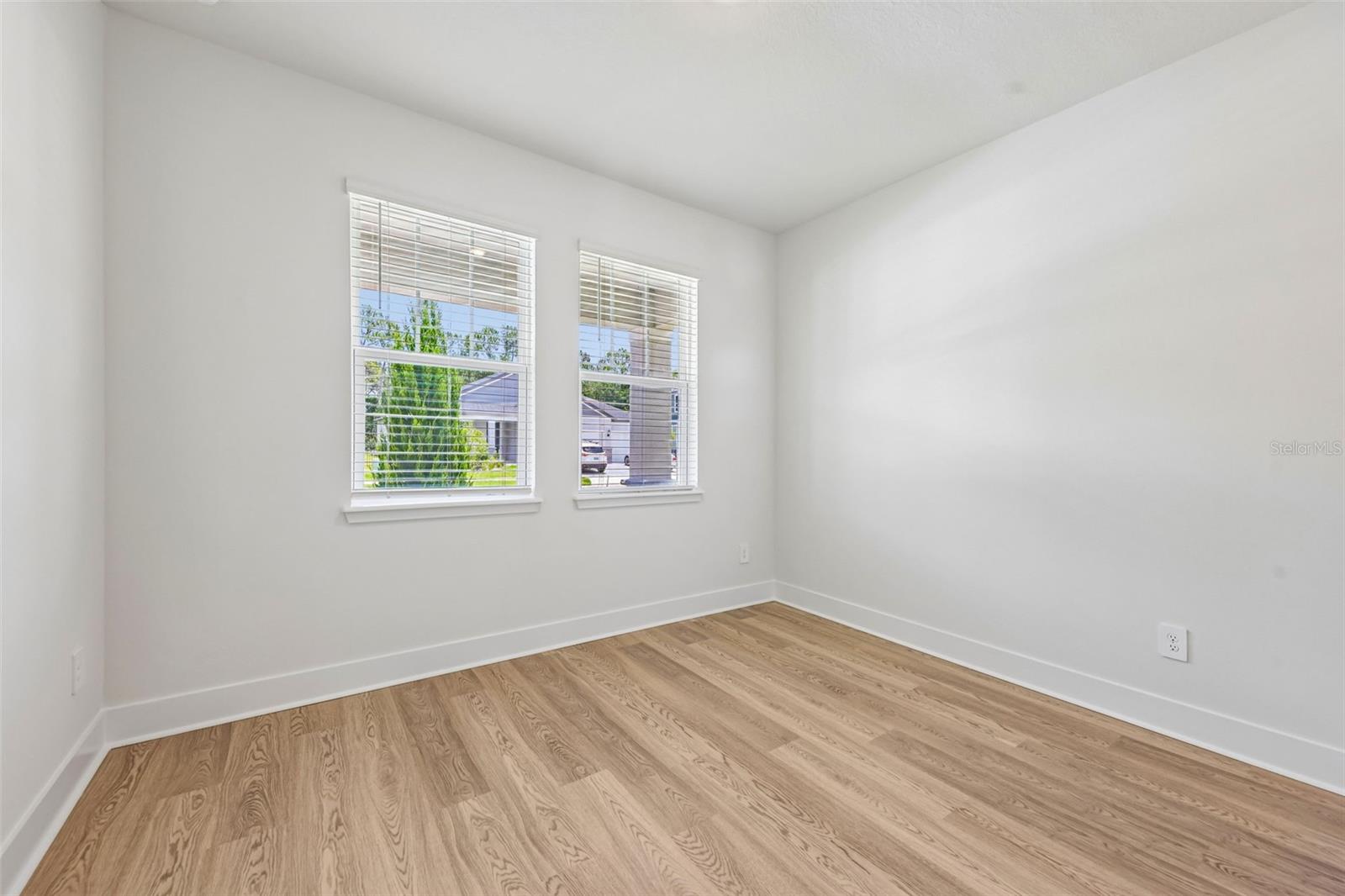 425 Brookhaven Property Photo 19