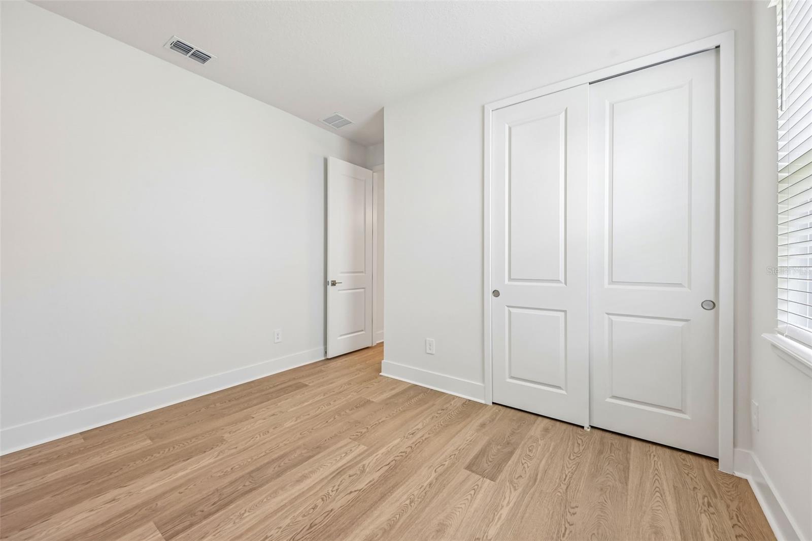 425 Brookhaven Property Photo 23
