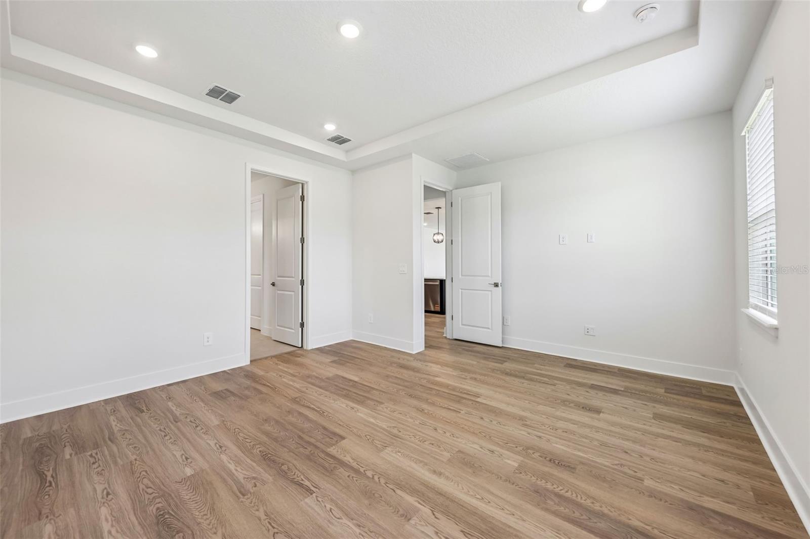 425 Brookhaven Property Photo 30
