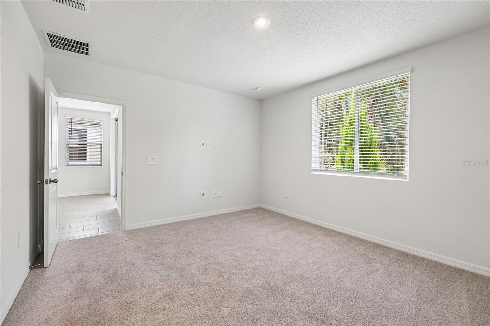 176 Parkhaven Dr Property Photo 22