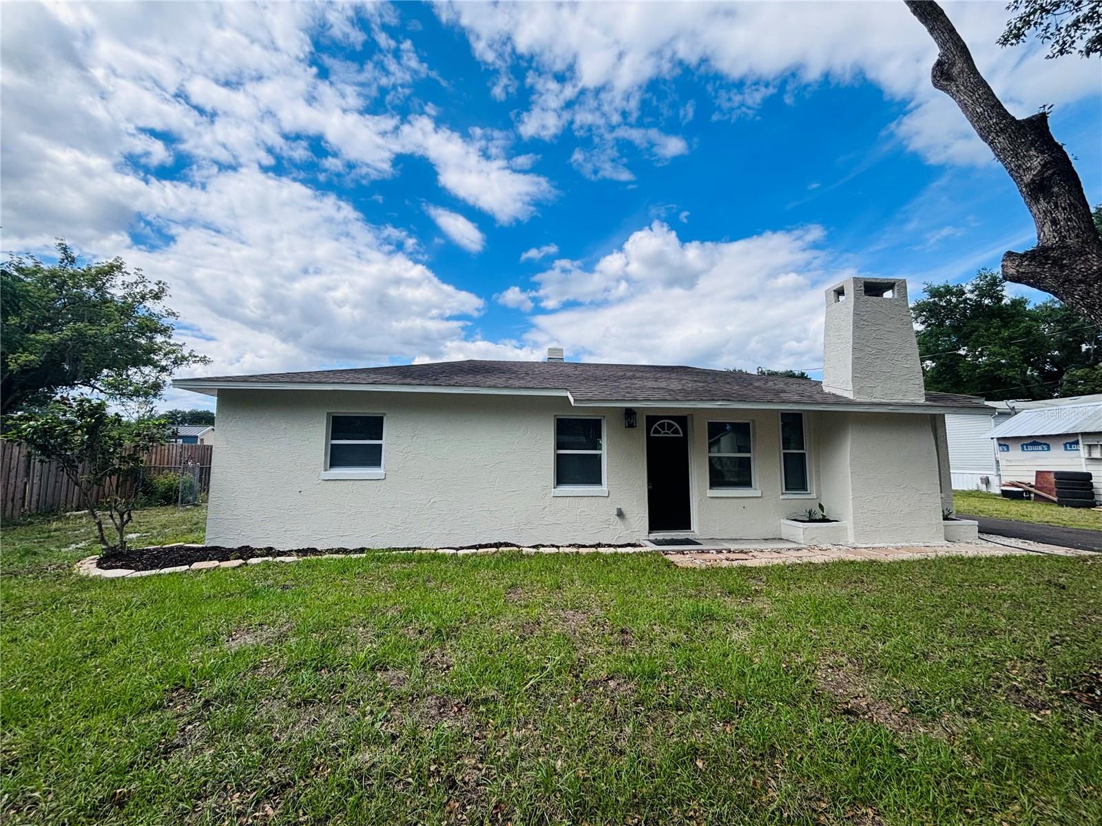 37421 Lupine Dr Property Photo 1