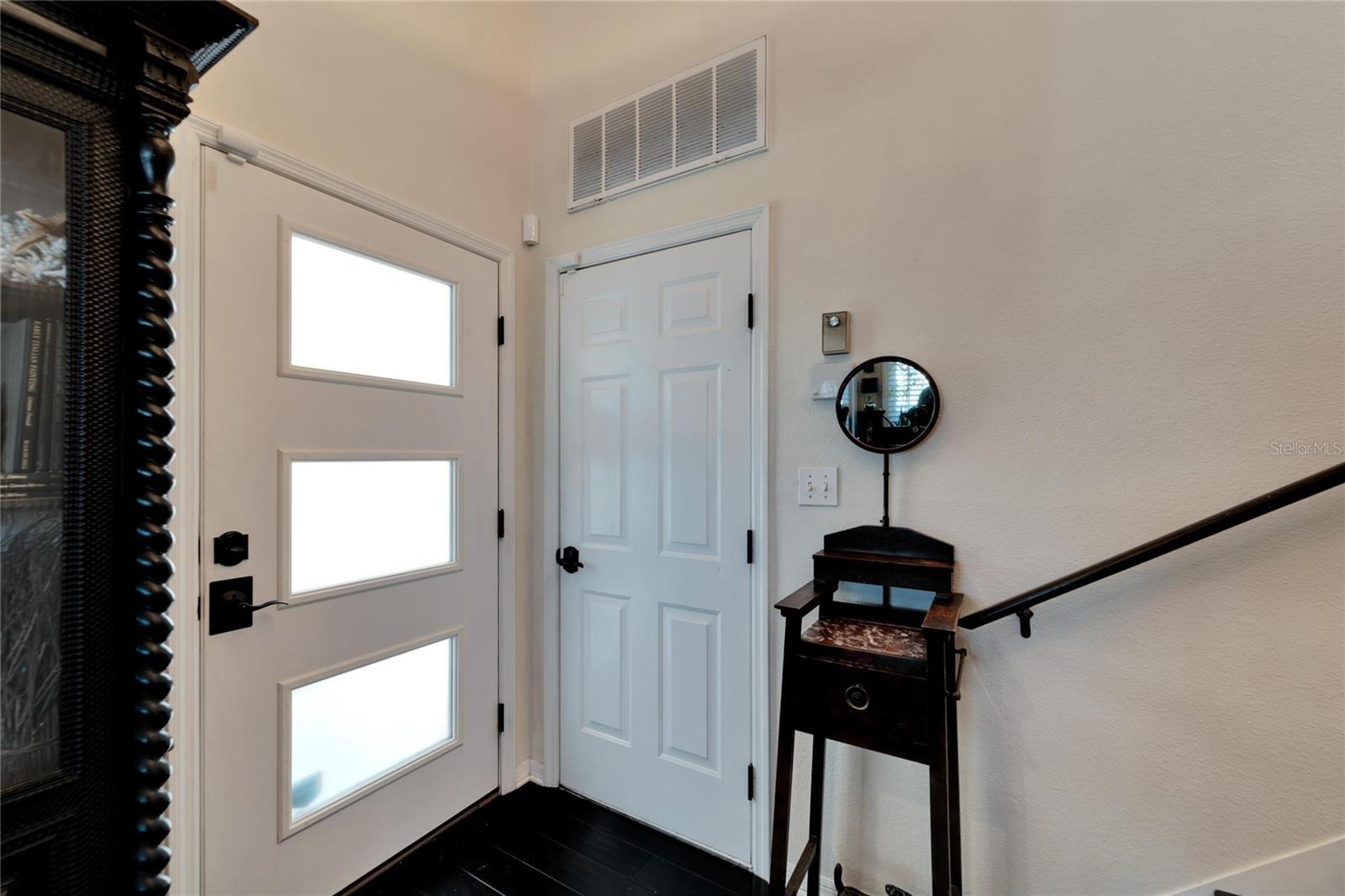 5311 Boardwalk St Property Photo 7