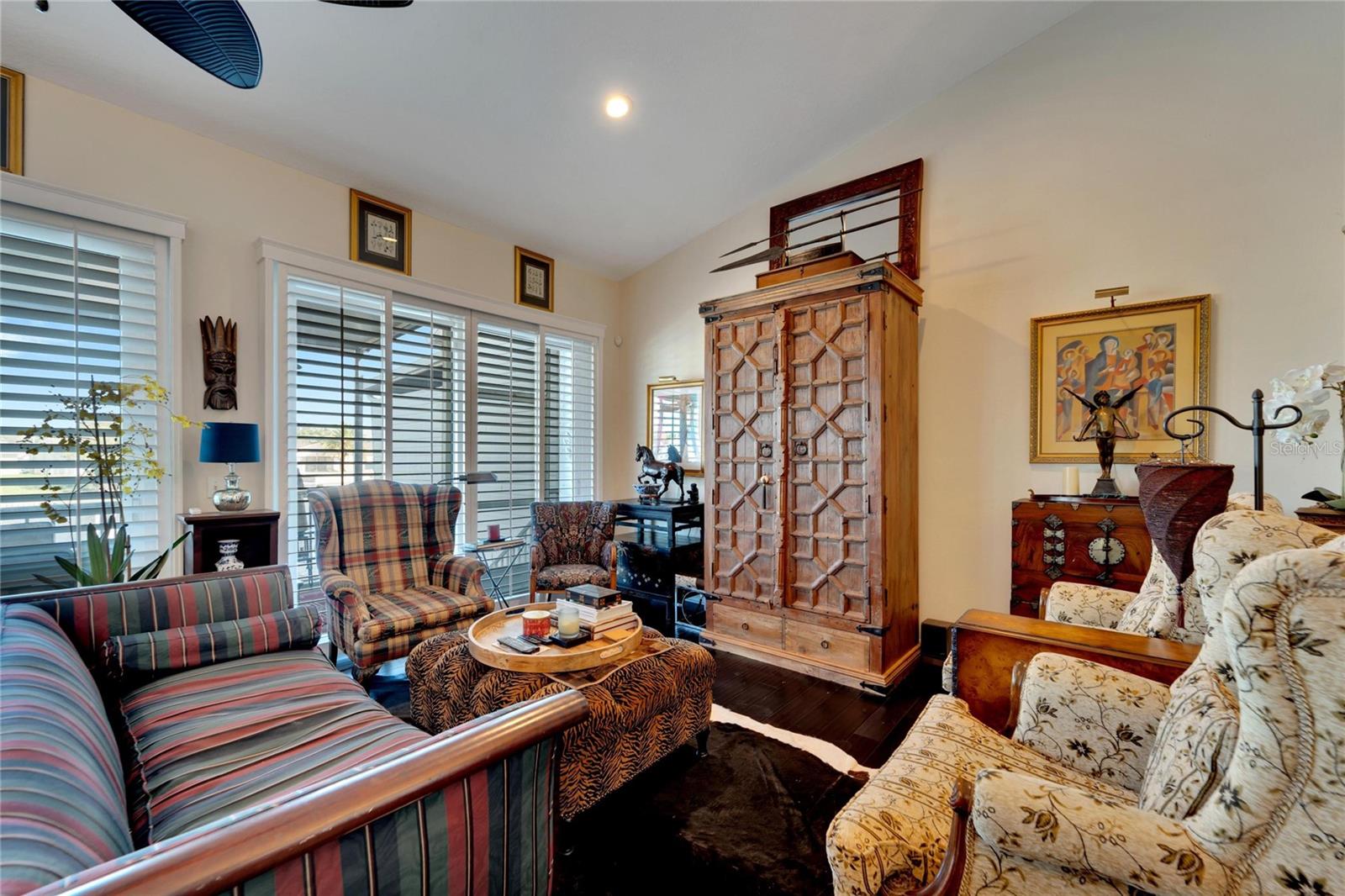 5311 Boardwalk St Property Photo 9