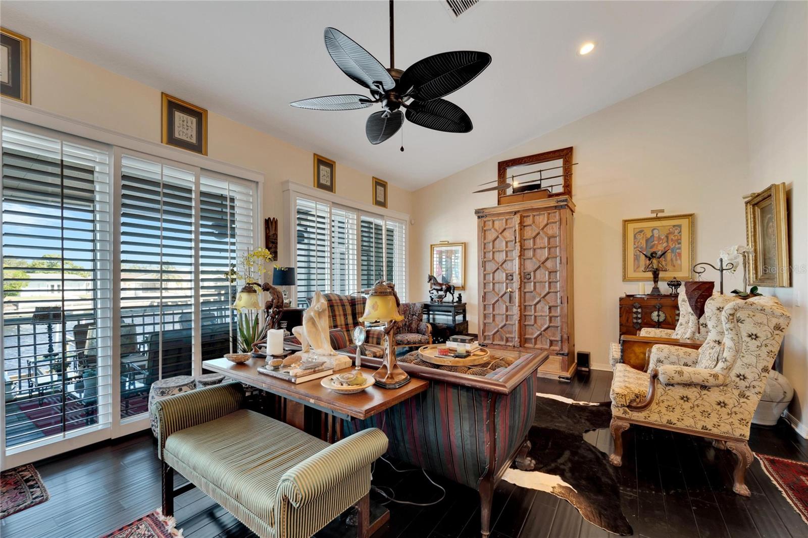 5311 Boardwalk St Property Photo 10