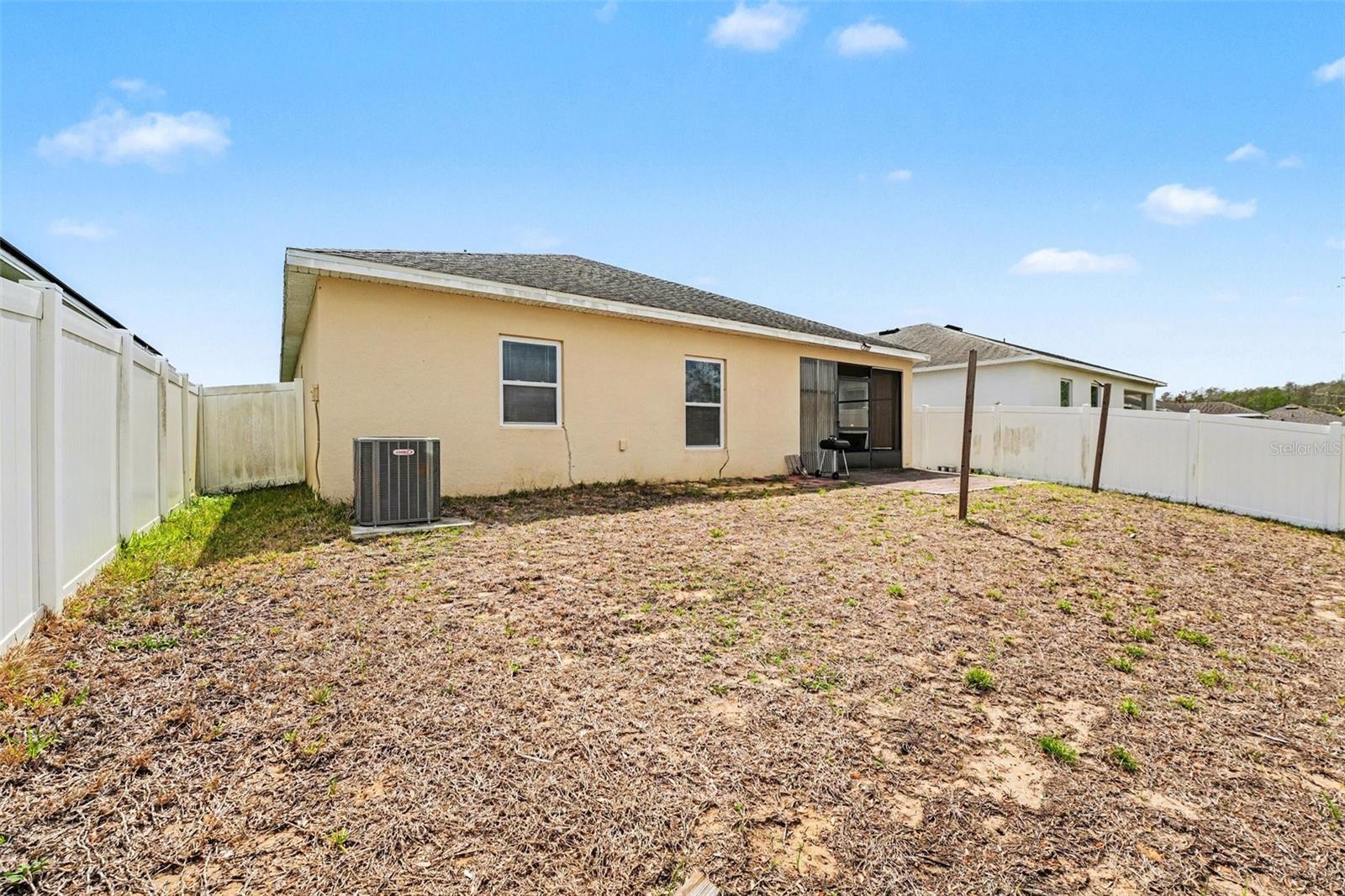 815 Montgomery Way Property Photo 31