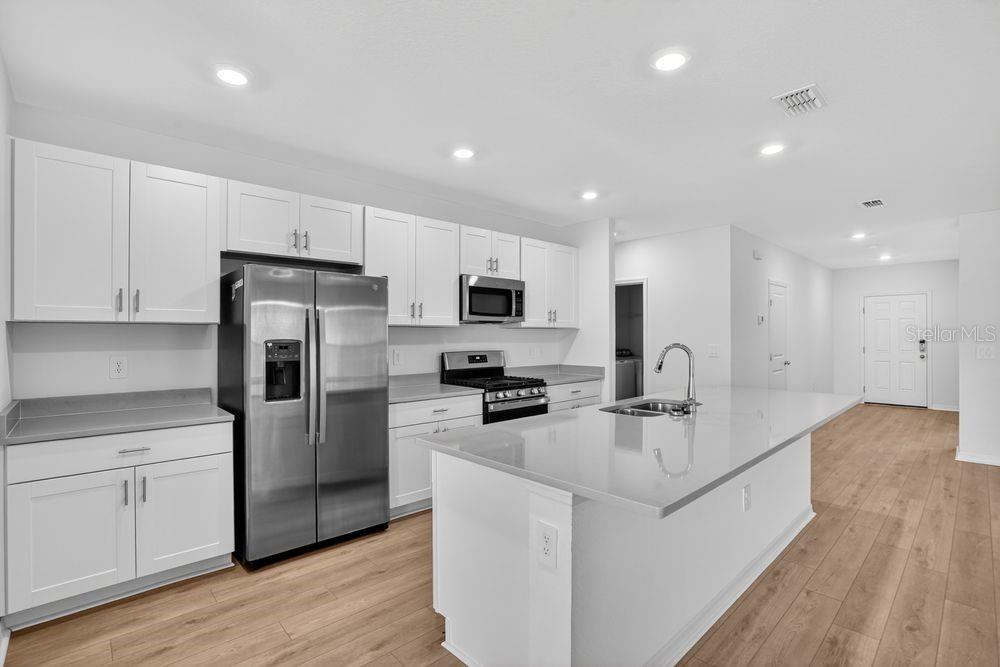 13805 Sawmill St Property Photo 7