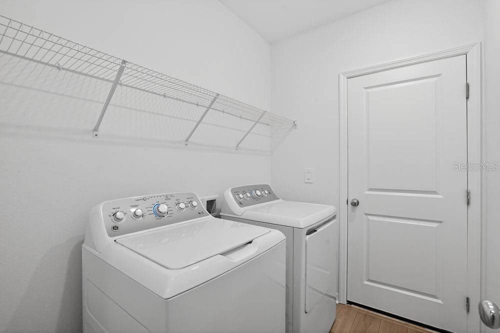 13805 Sawmill St Property Photo 27
