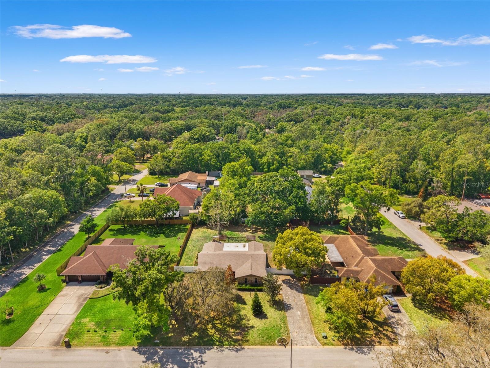 2524 Victarra Cir Property Photo 1