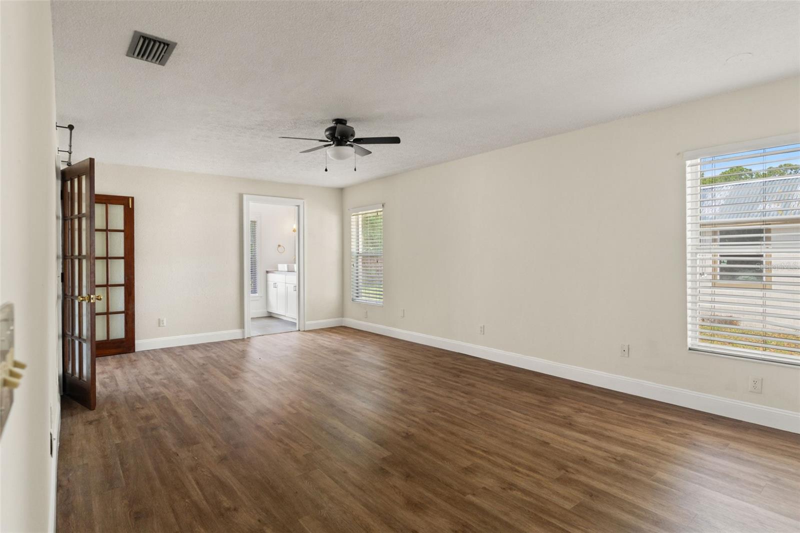 2524 Victarra Cir Property Photo 6