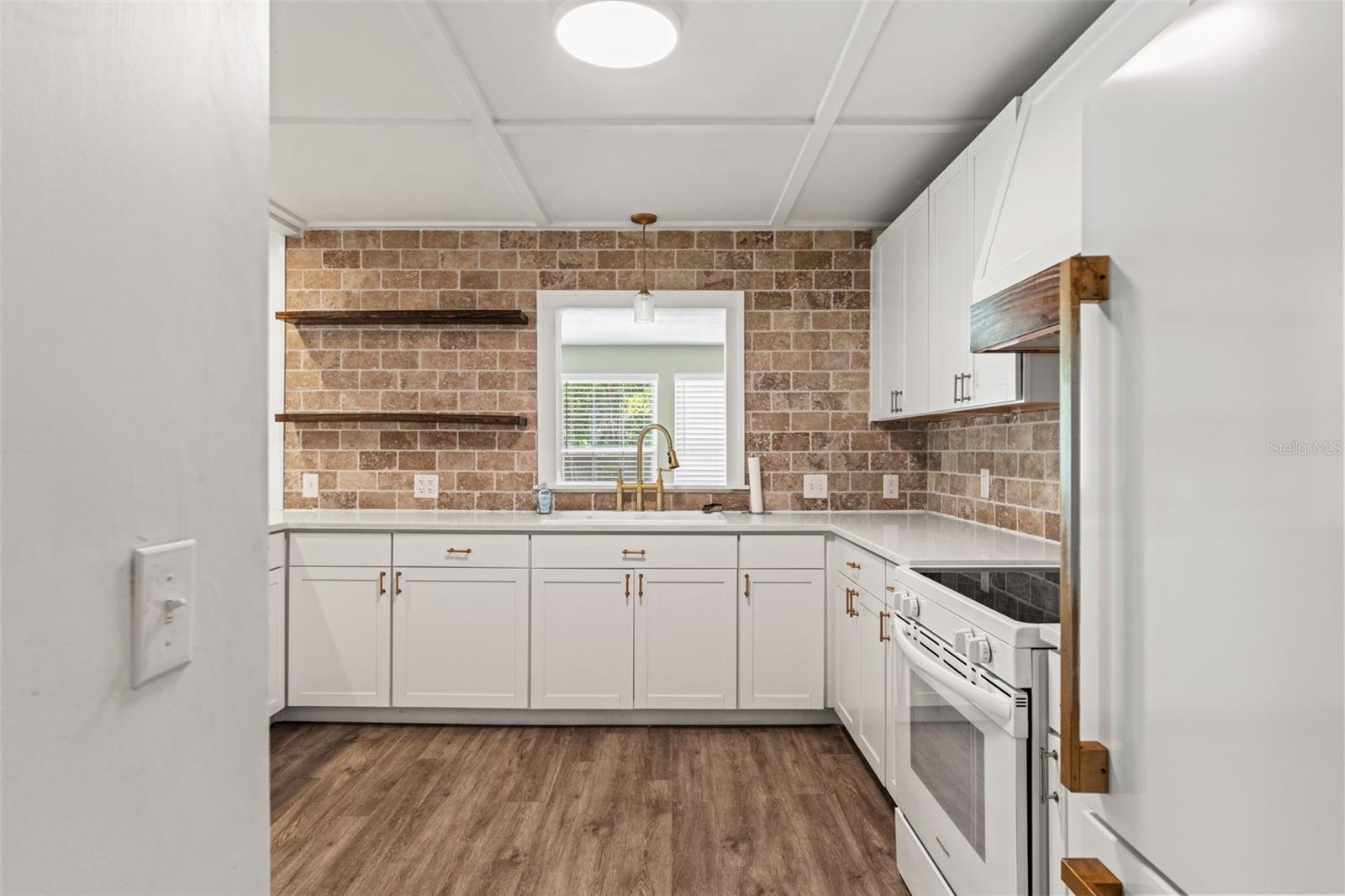 2524 Victarra Cir Property Photo 14
