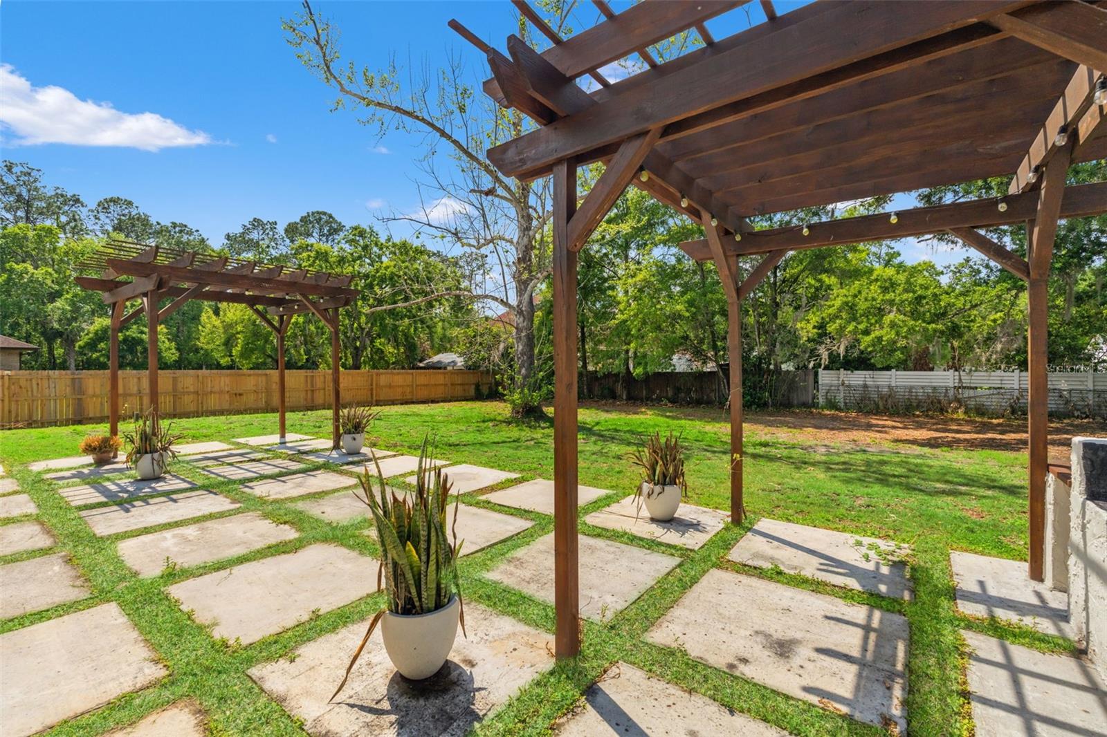 2524 Victarra Cir Property Photo 22