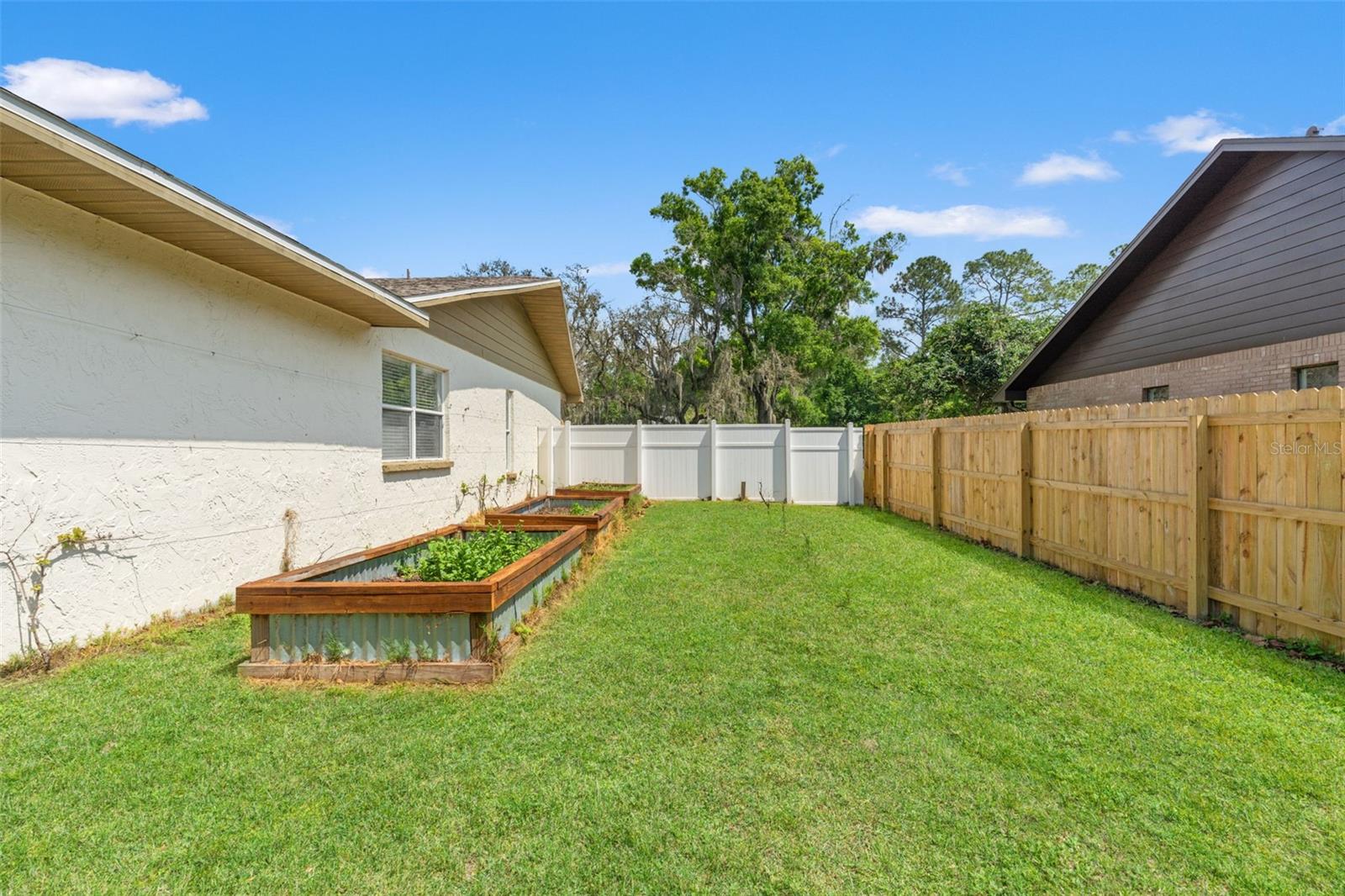 2524 Victarra Cir Property Photo 25
