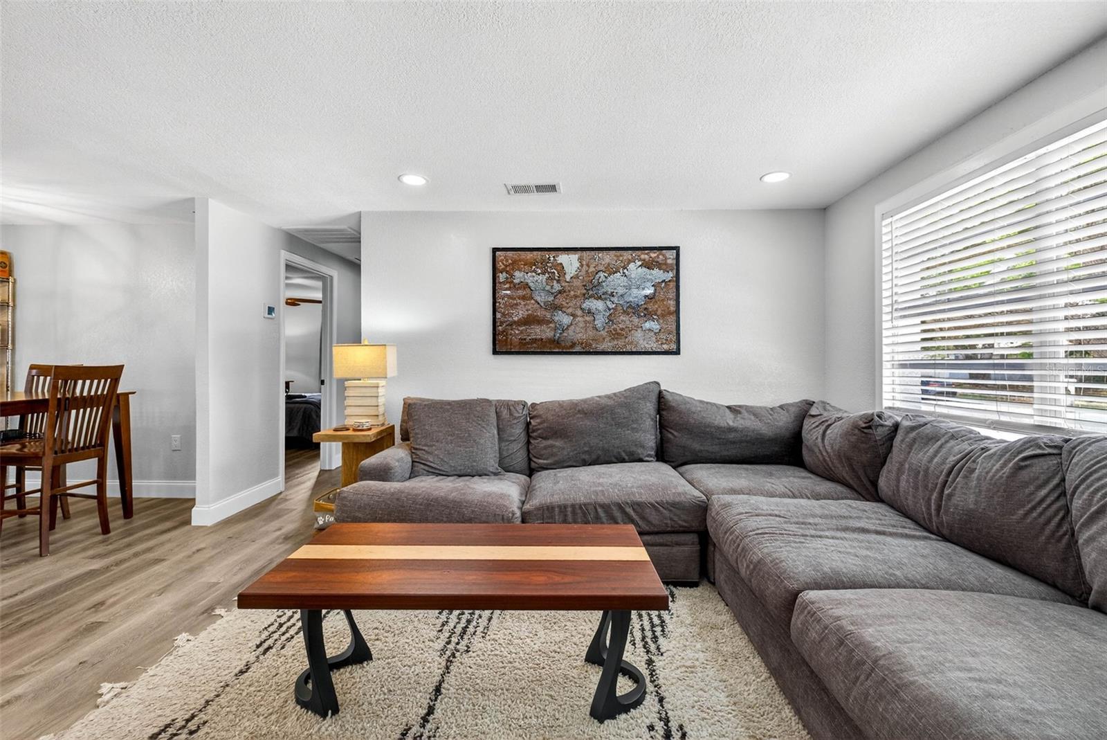 6827 80th Ter N Property Photo 4