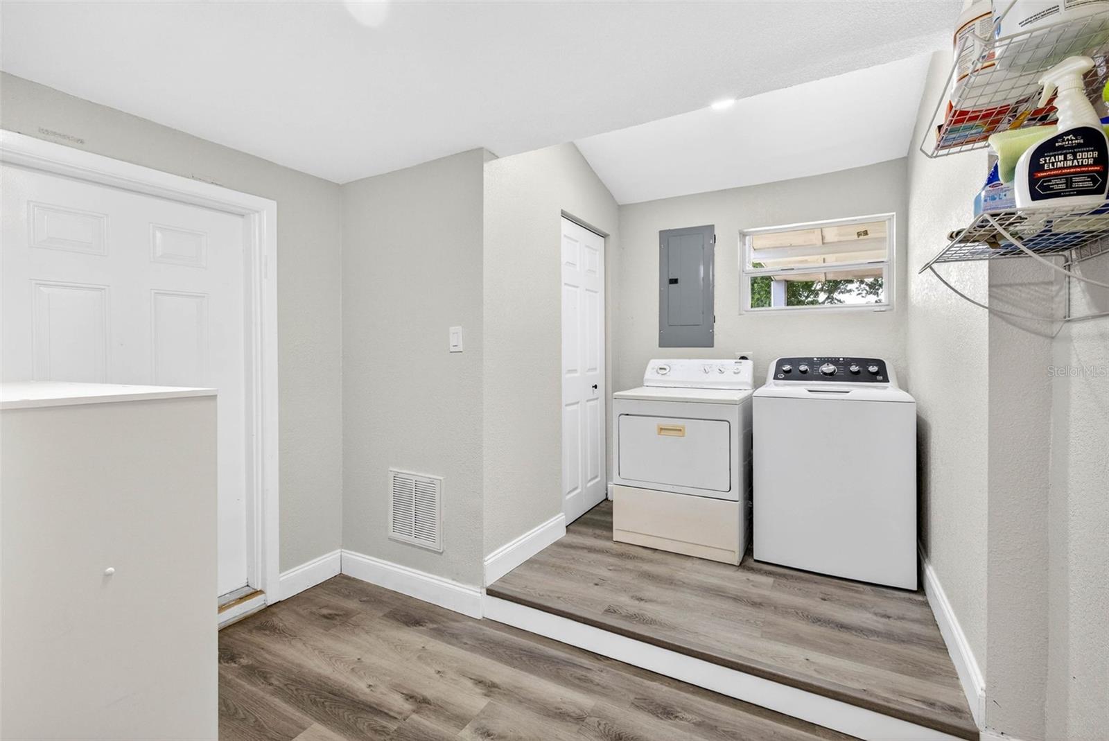 6827 80th Ter N Property Photo 22