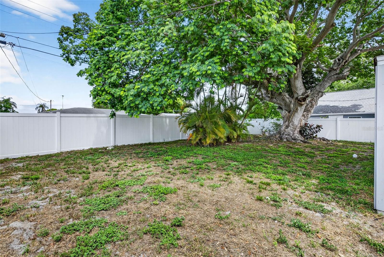 6827 80th Ter N Property Photo 29