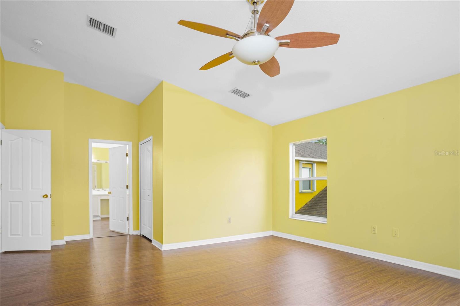 27012 Sea Breeze Way Property Photo 22