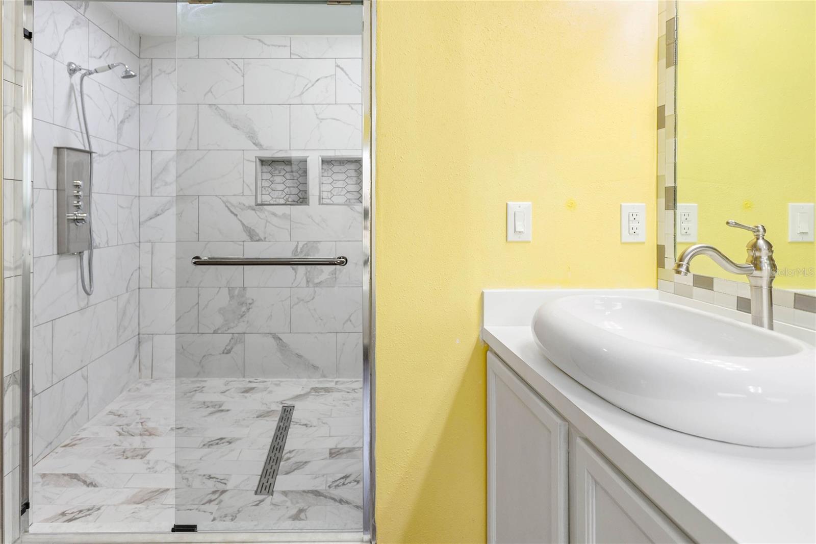 27012 Sea Breeze Way Property Photo 26