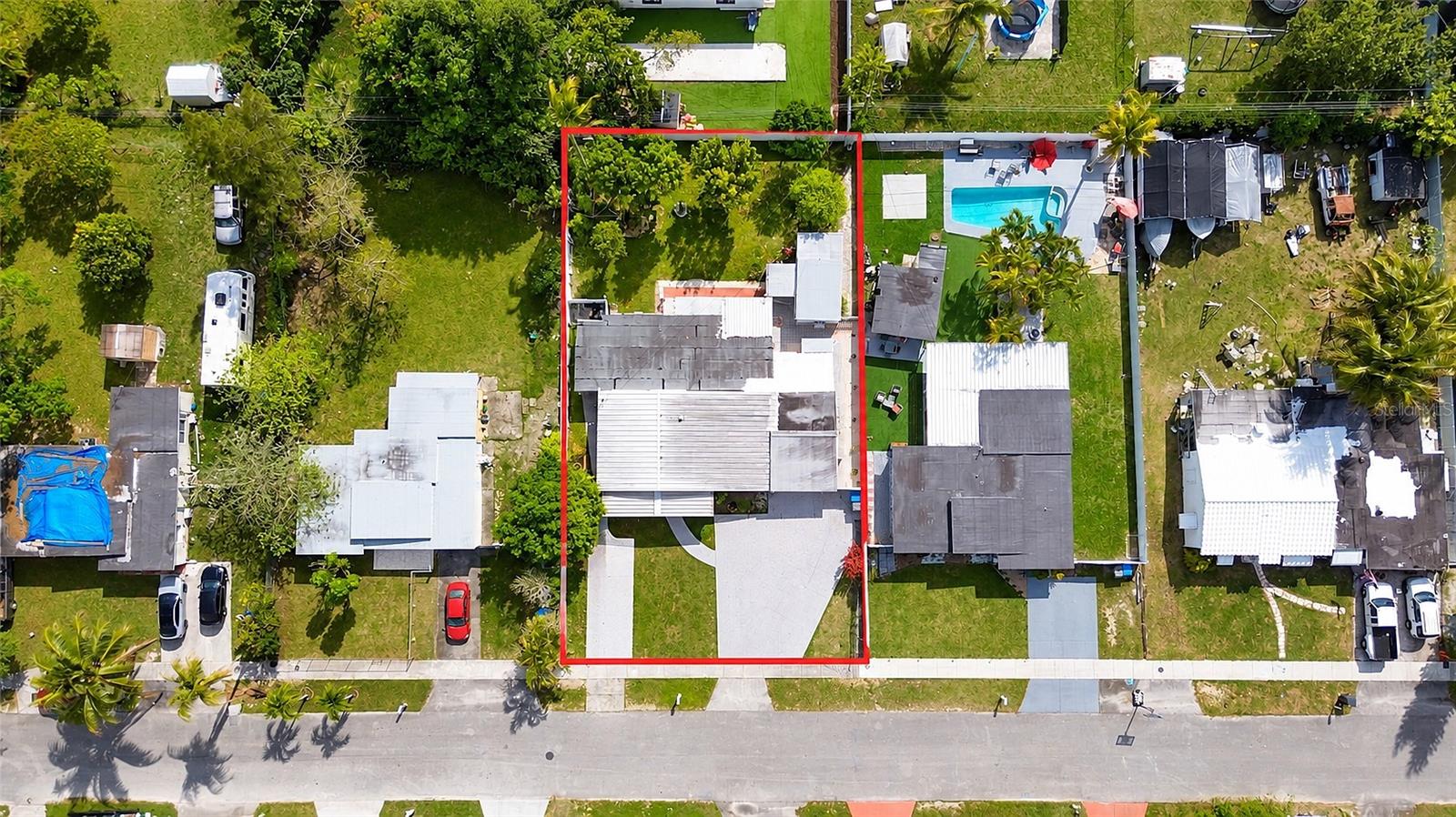 126 Miami Gardens Rd Property Photo 7