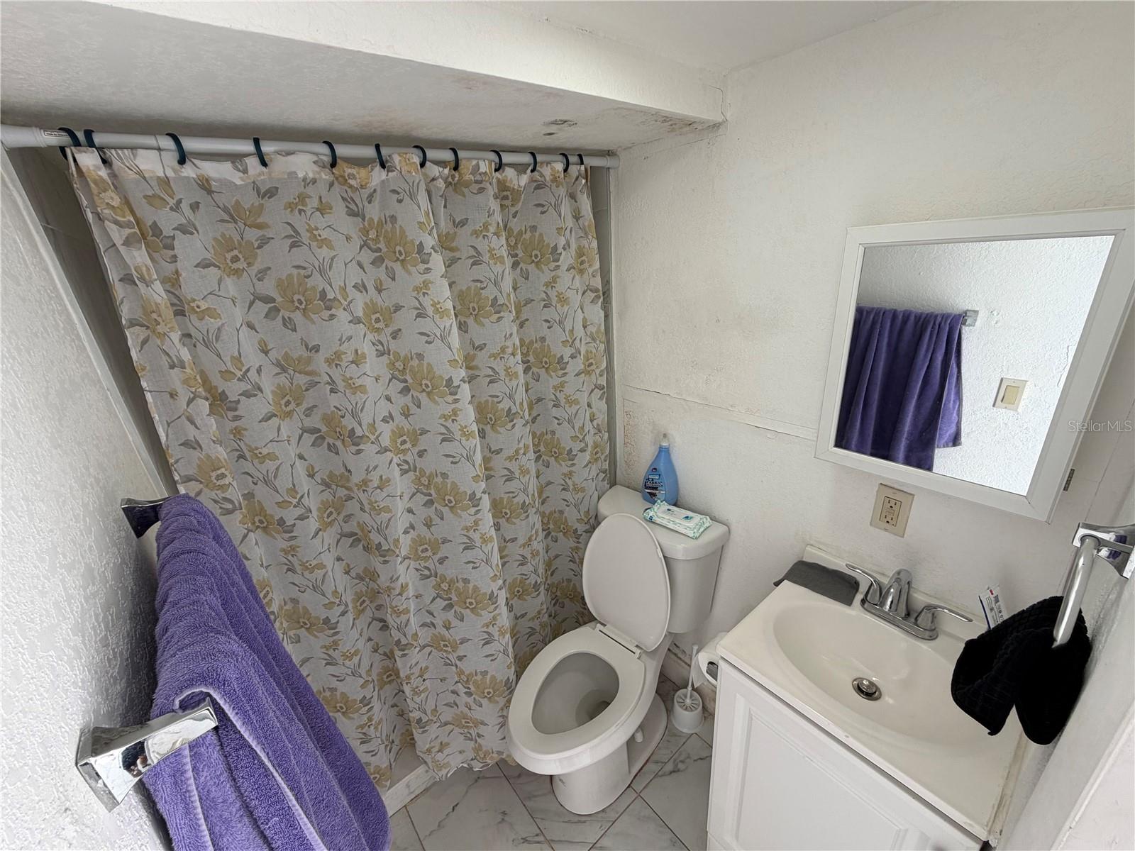 126 Miami Gardens Rd Property Photo 18