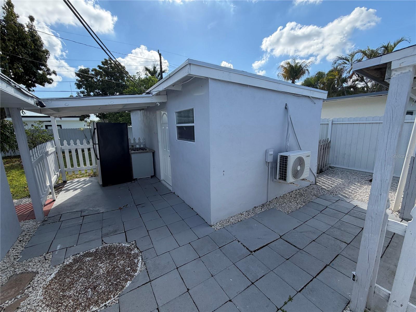 126 Miami Gardens Rd Property Photo 28