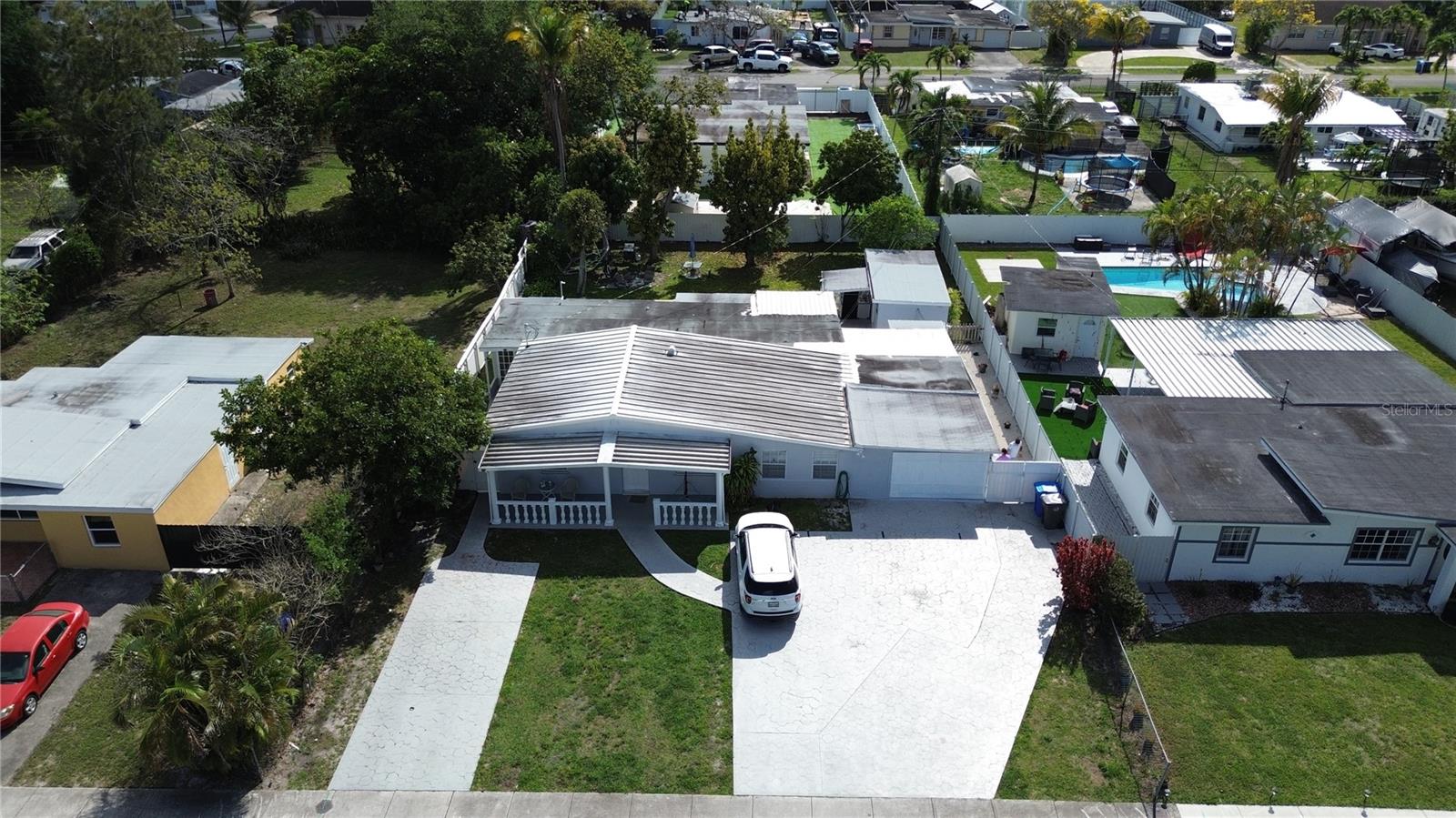 126 Miami Gardens Rd Property Photo 54