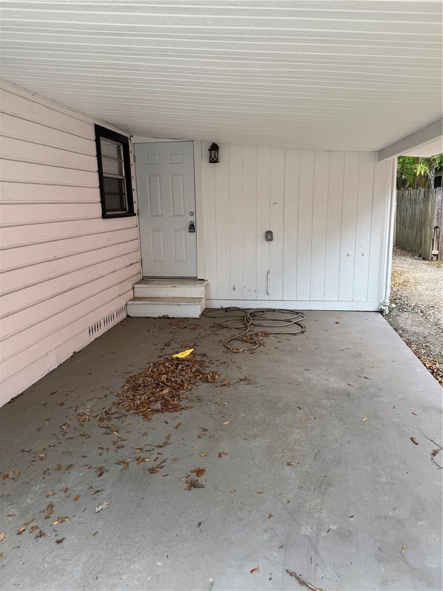 2016 E Clifton St #b Property Photo 2