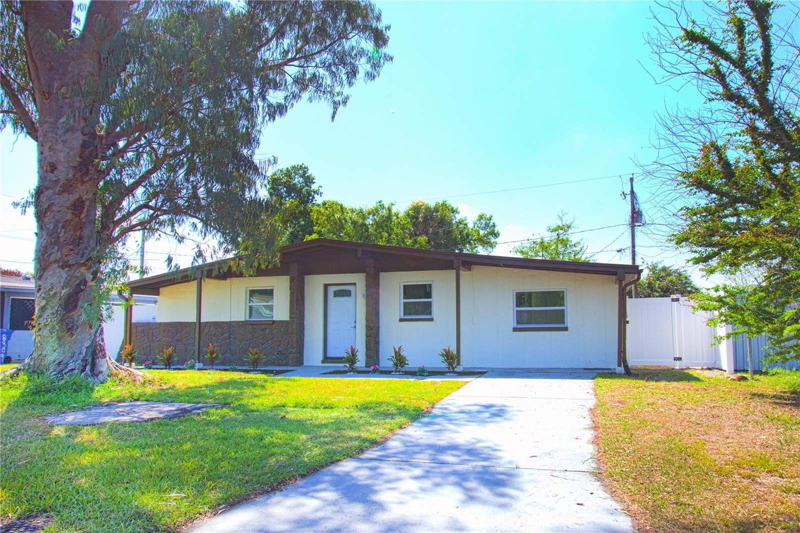 8307 Libby Ln Property Photo 4