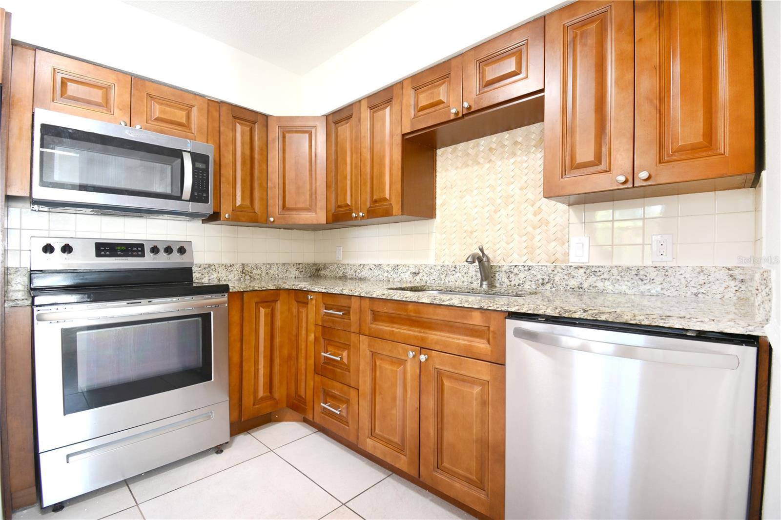 8307 Libby Ln Property Photo 10