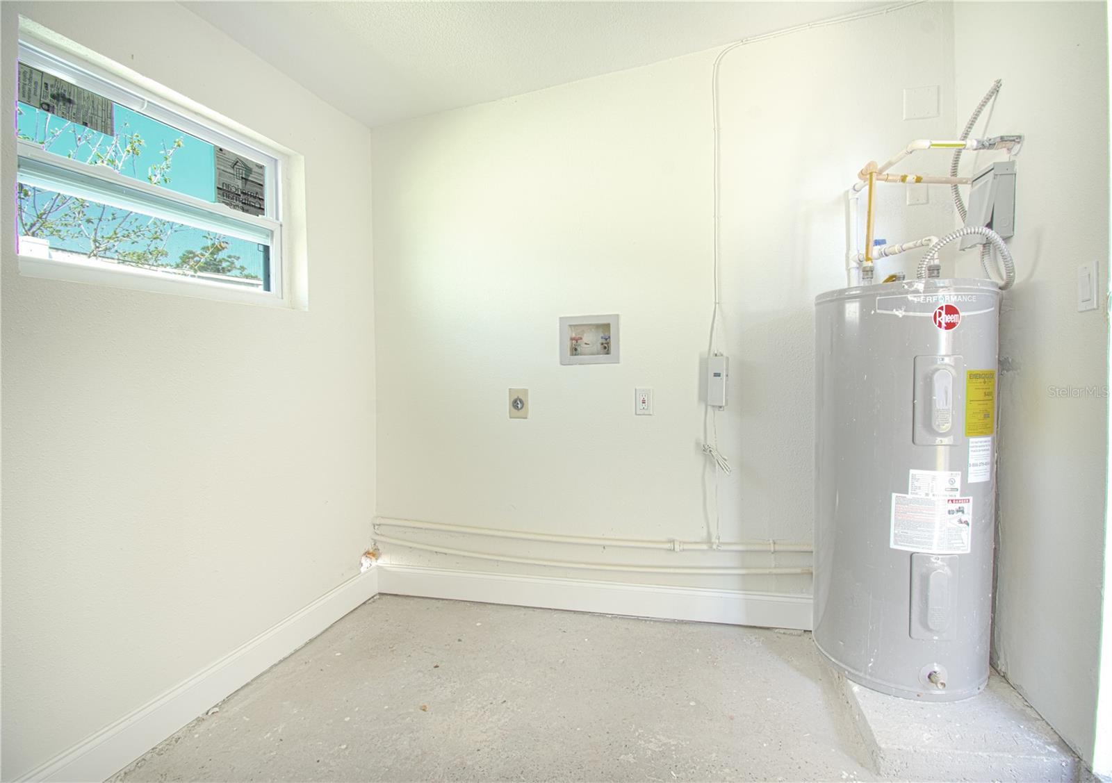 8307 Libby Ln Property Photo 23