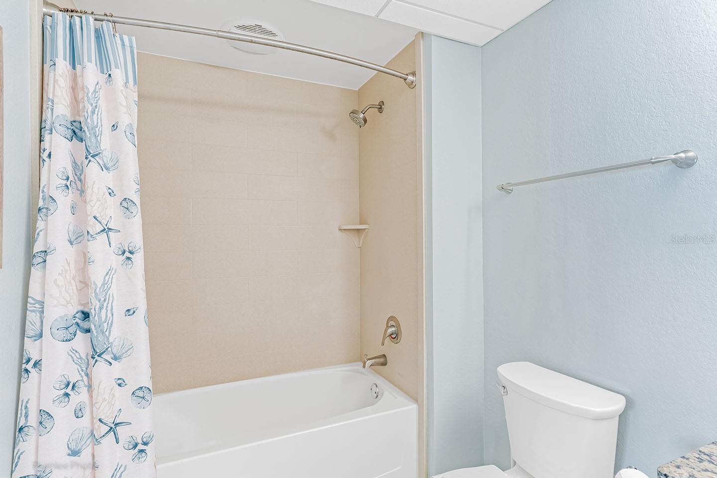 399 2nd St #416 Property Photo 30