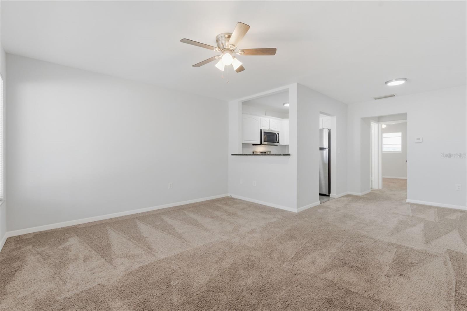 1257 Drew St #14 Property Photo 4