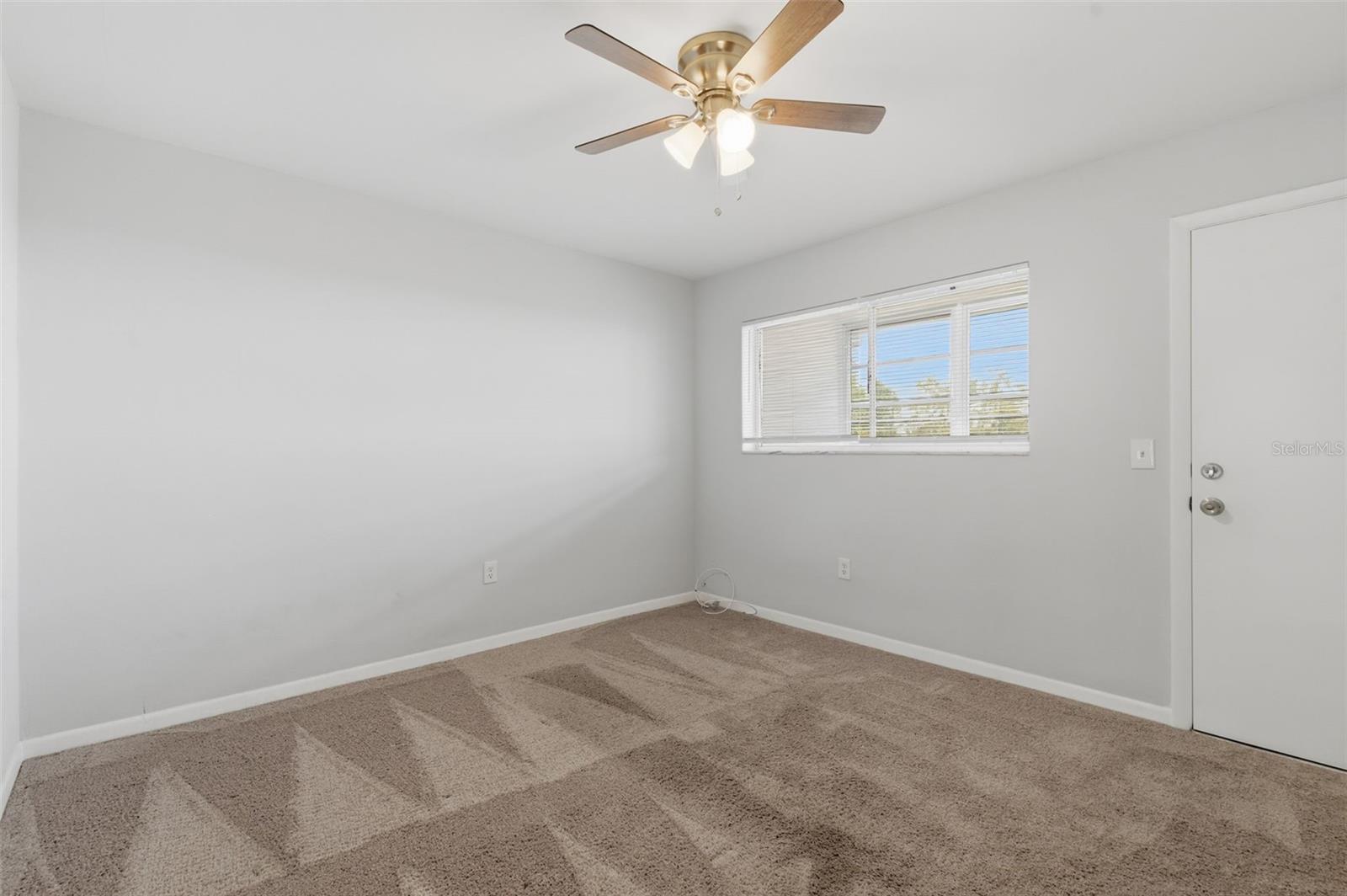 1257 Drew St #14 Property Photo 19