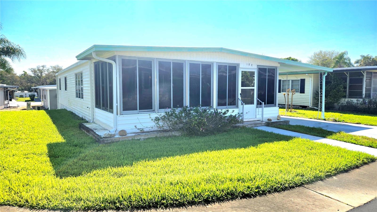 39820 Us Highway 19 N #182 Property Photo 1