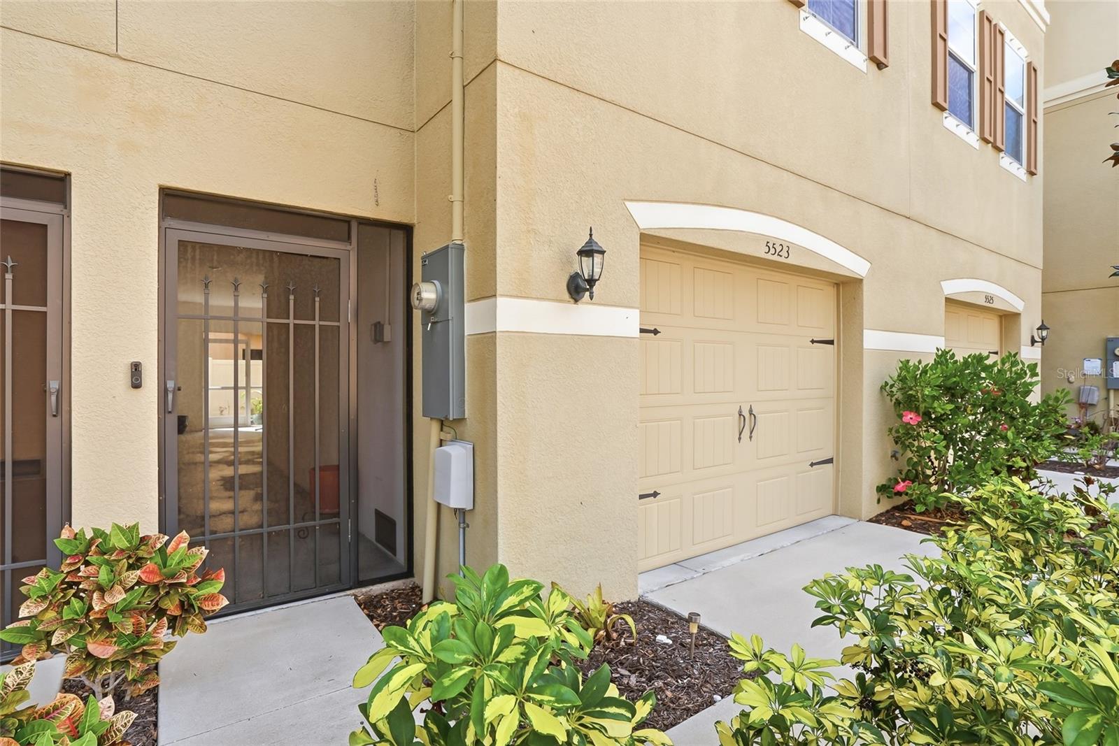 5523 Yellowfin Ct Property Photo 3