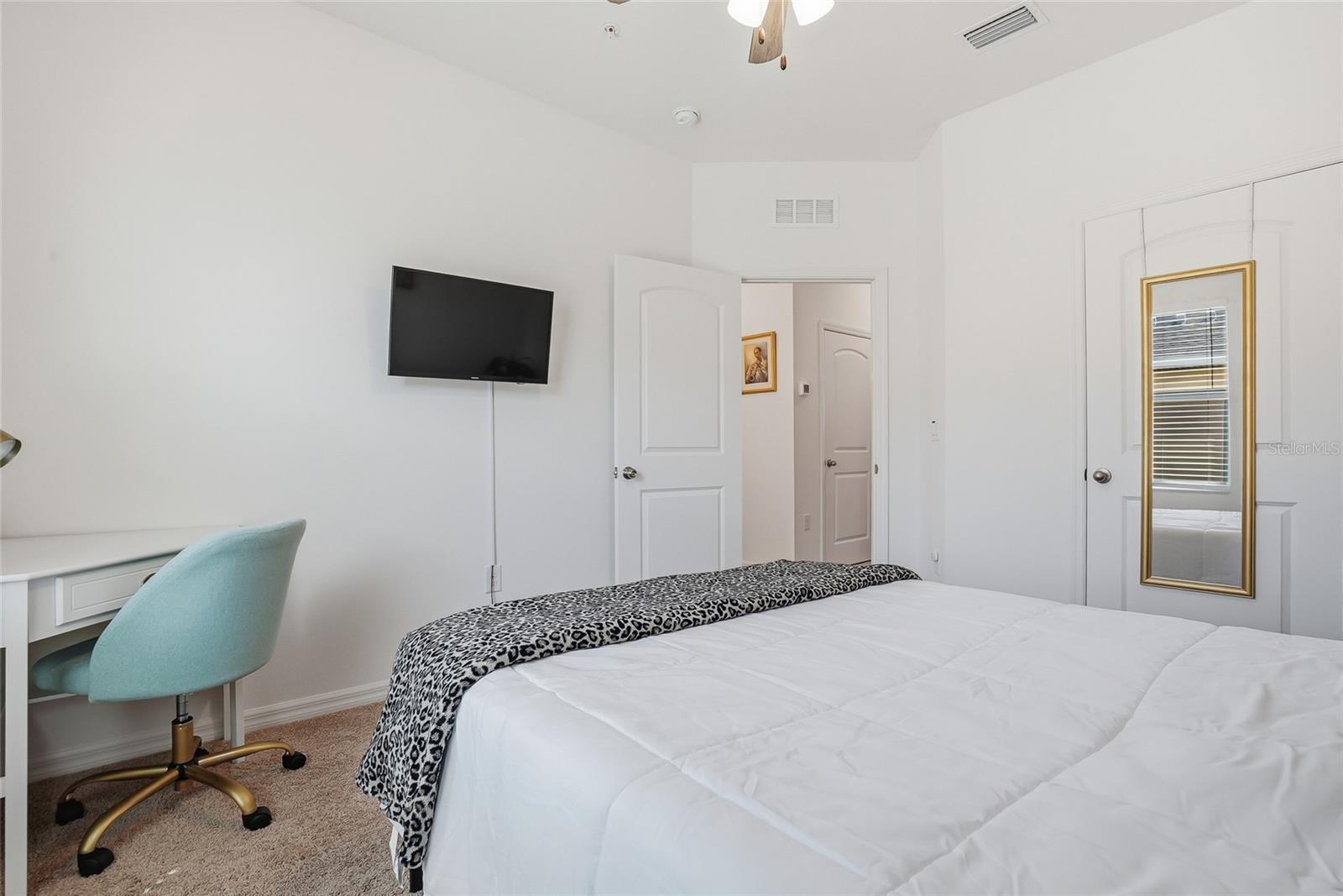 5523 Yellowfin Ct Property Photo 31