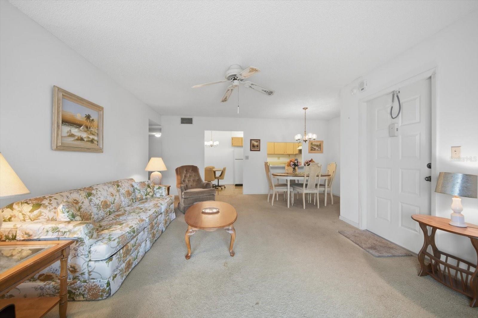 1441 Pine Glen Ln #e2 Property Photo 3