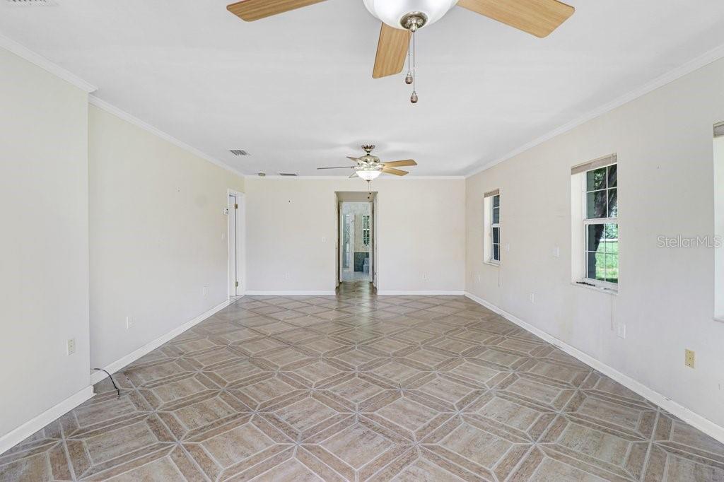1350 Eckles Dr Property Photo 31