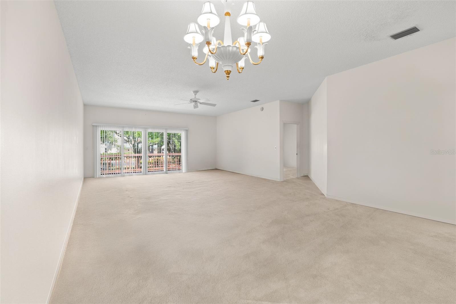 6600 100th Way N #24b Property Photo 9