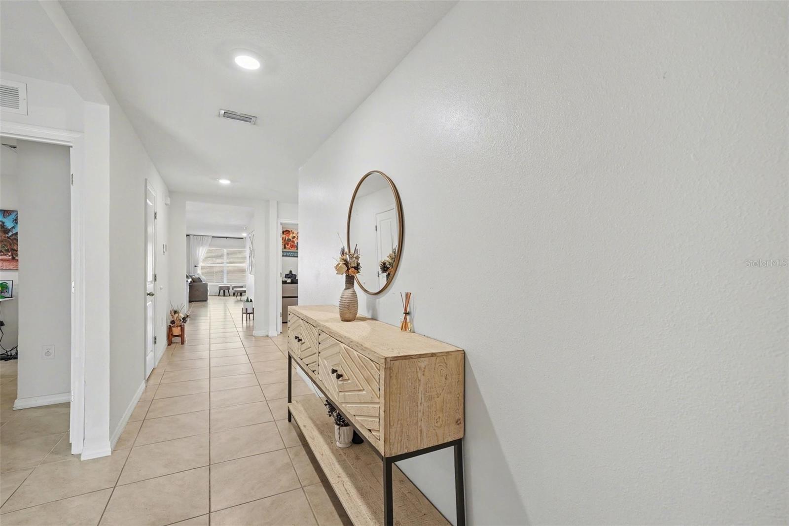 7980 Broad Pointe Dr Property Photo 7