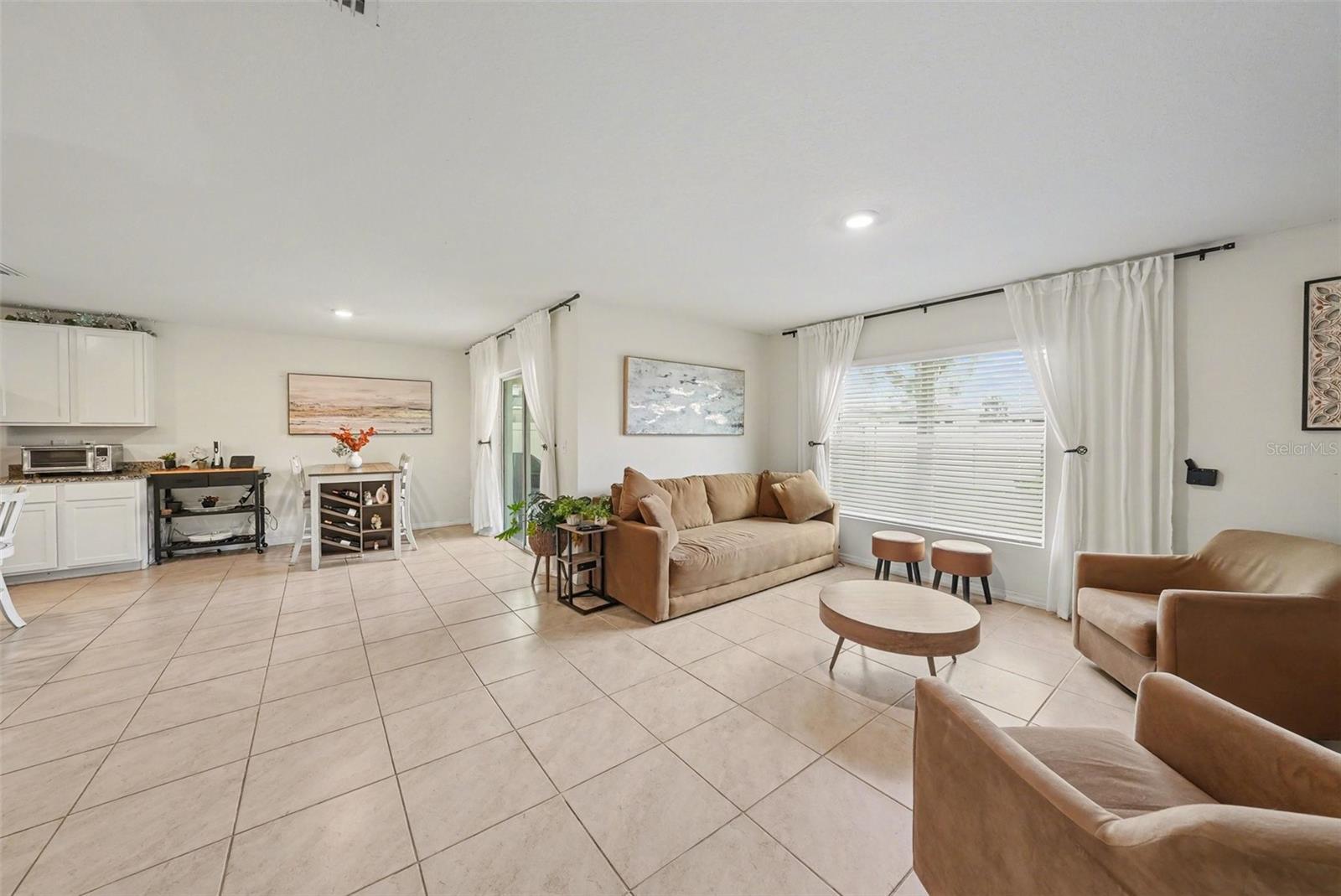 7980 Broad Pointe Dr Property Photo 13