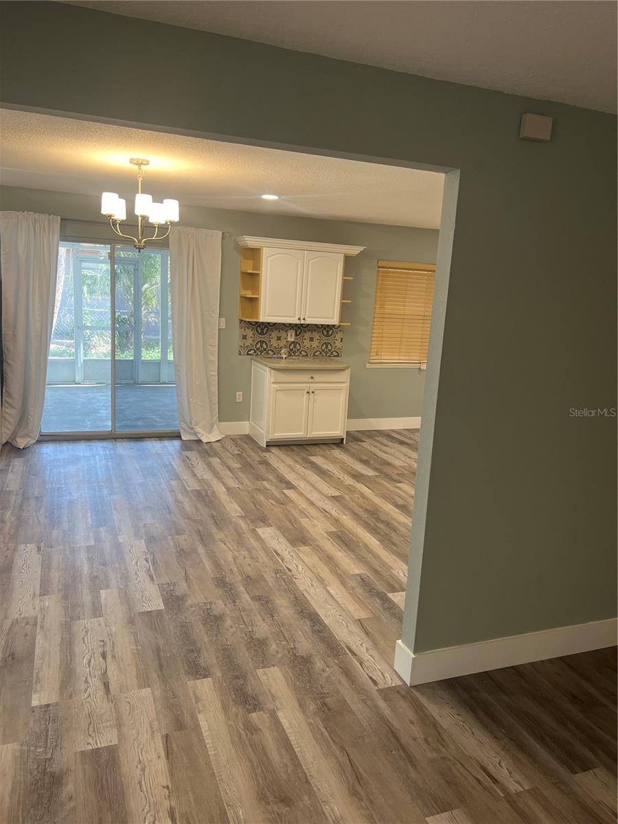 22065 Malone Ave Property Photo 17